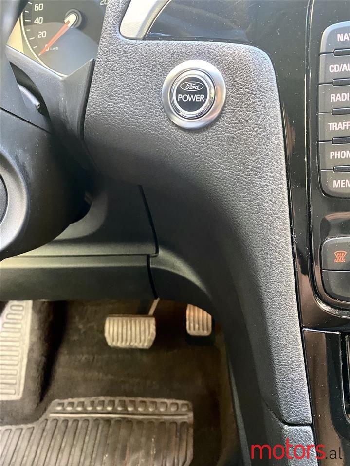 2011' Ford S-Max photo #6