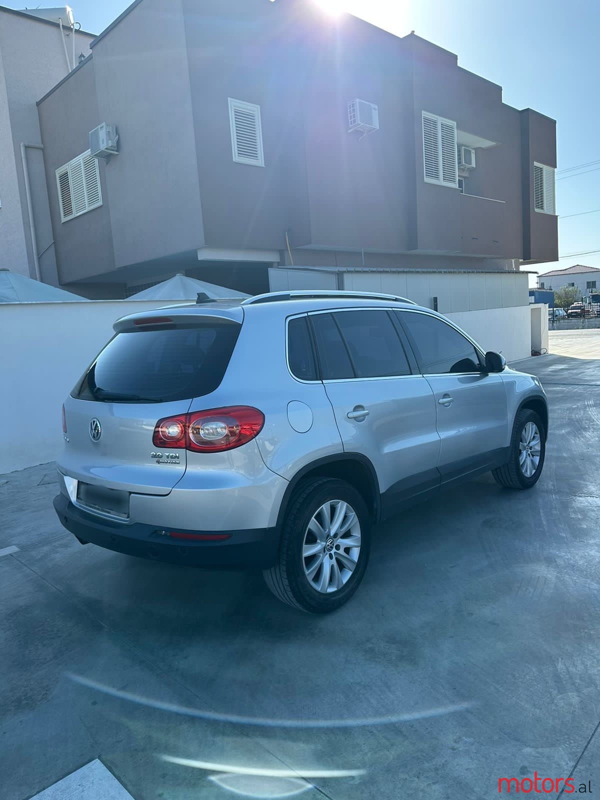 2011' Volkswagen Tiguan VOLKSWAGEN Tiguan full options photo #5