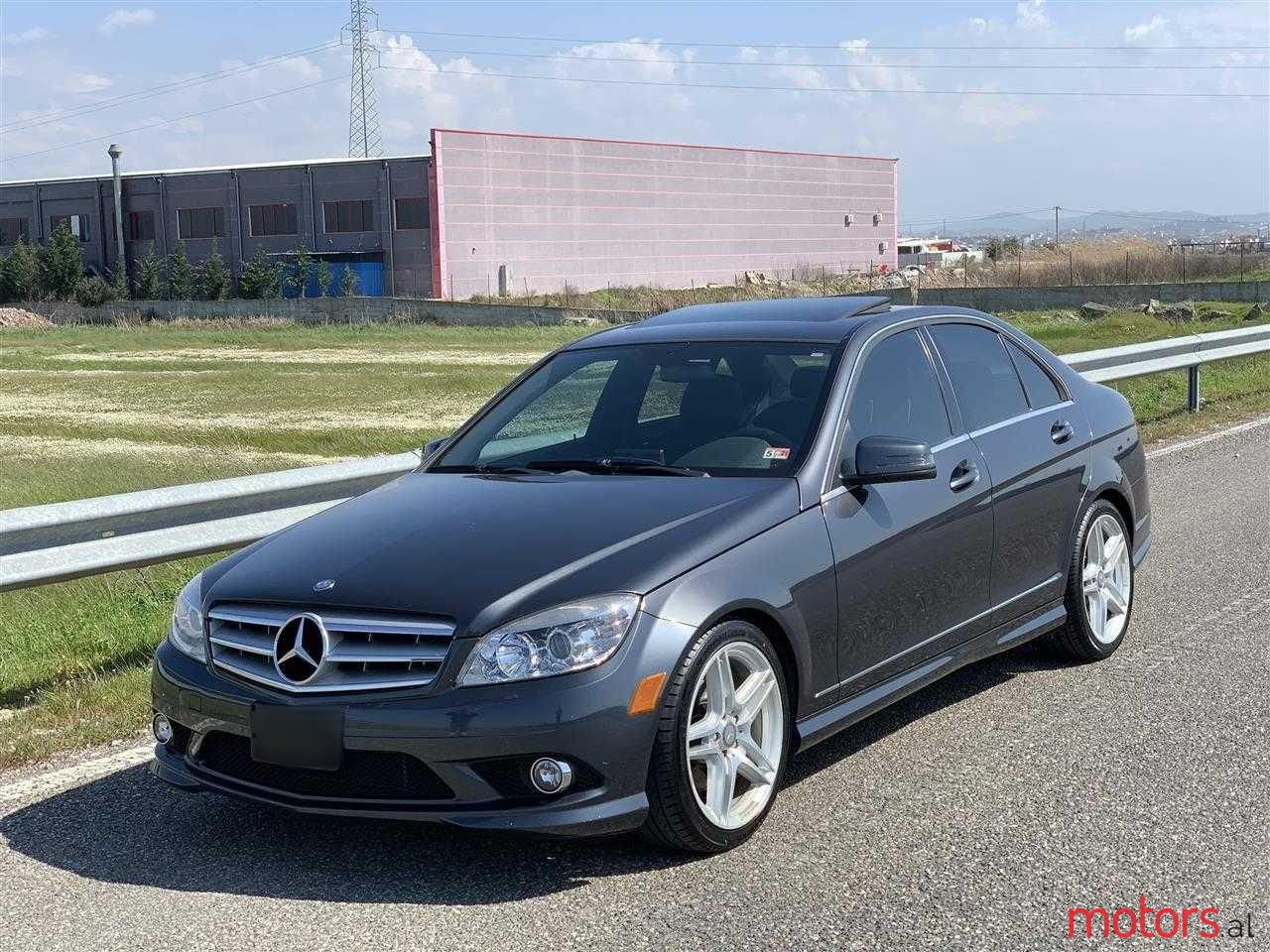 2010' Mercedes-Benz C 300 photo #2