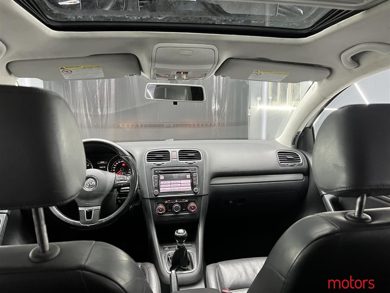 2010' Volkswagen Golf photo #6