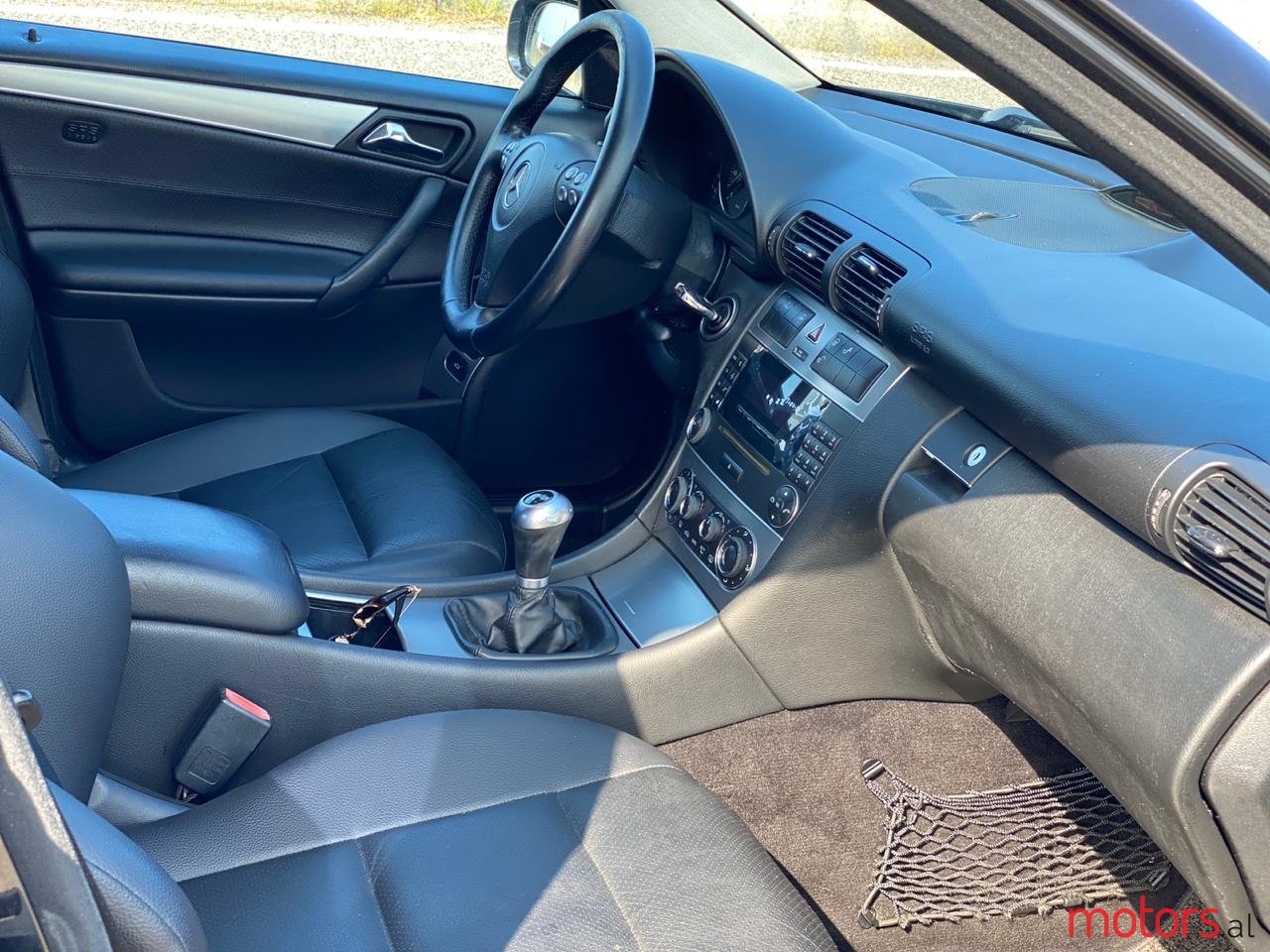 2005' Mercedes-Benz C-Class photo #5