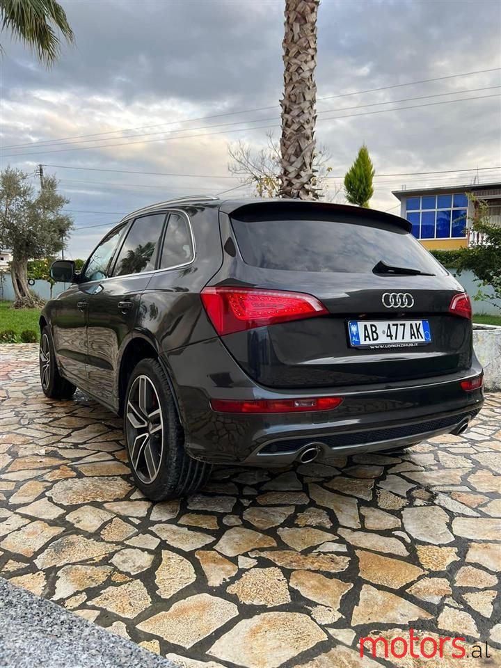 2012' Audi Q5 photo #4