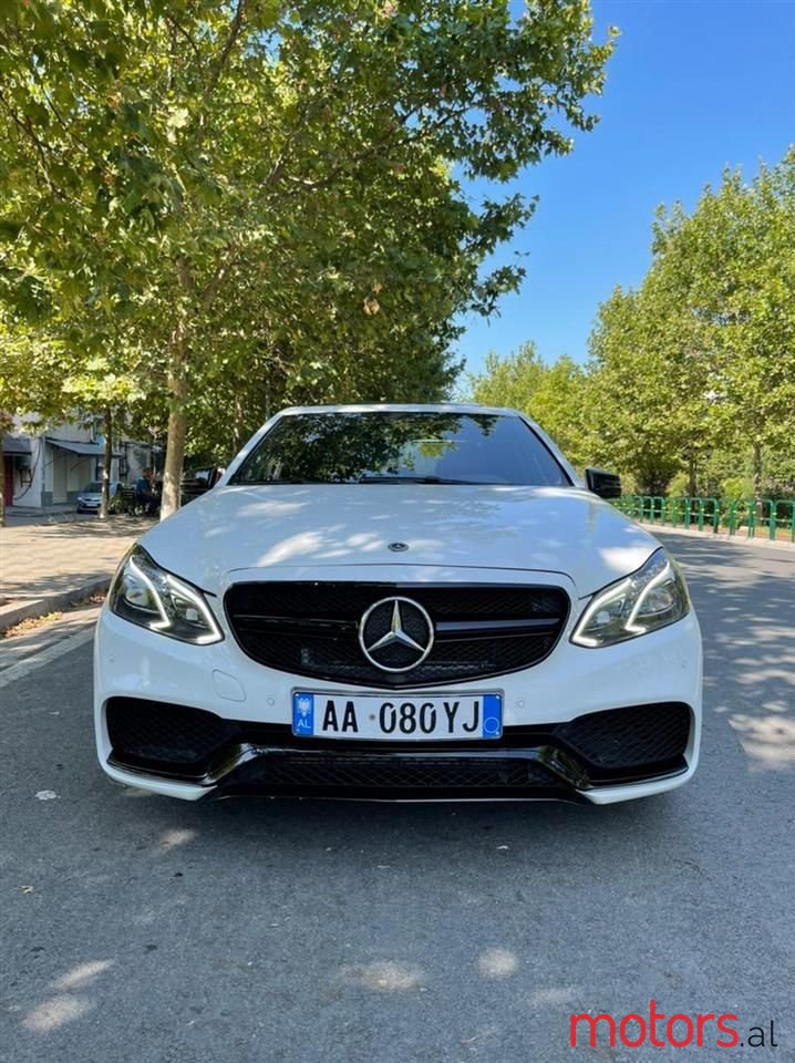 2014' Mercedes-Benz E 350 photo #3