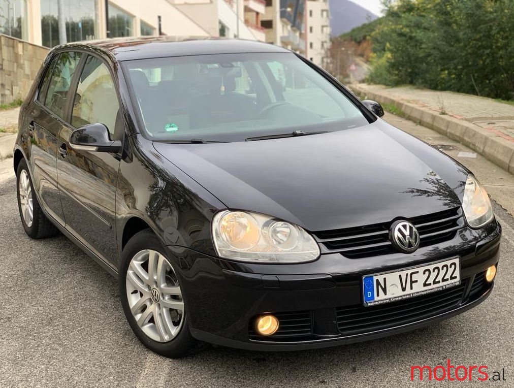 2006' Volkswagen Golf photo #1