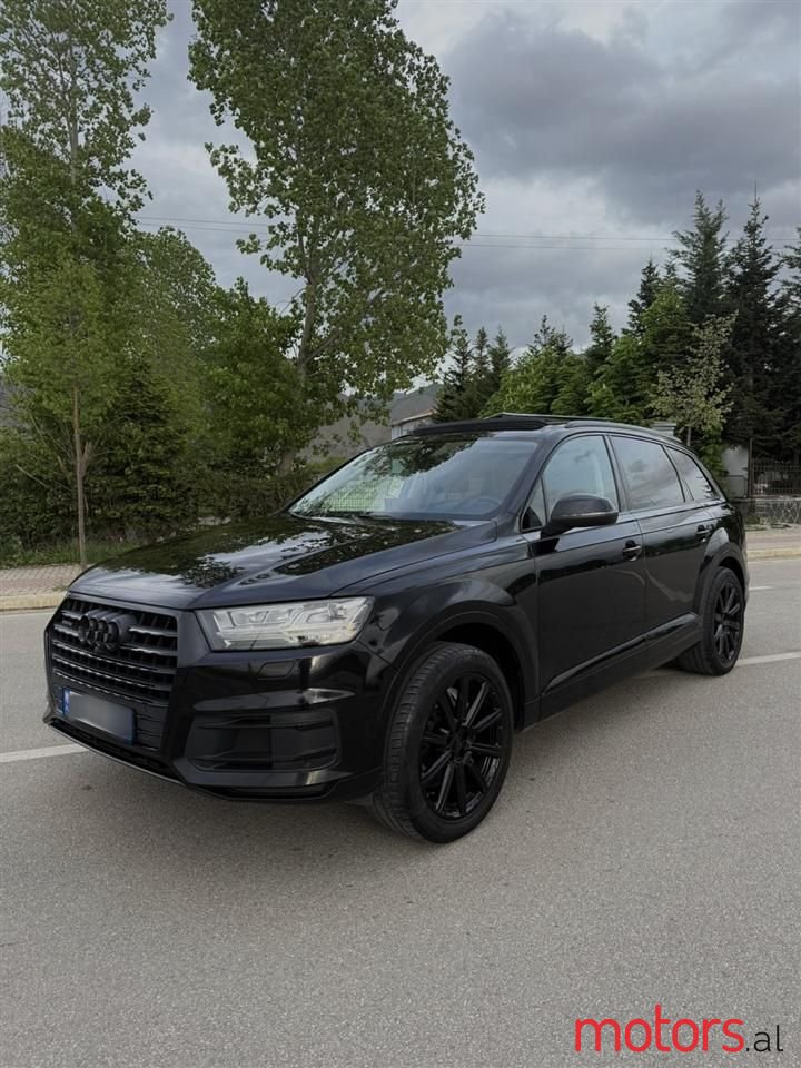 2018' Audi Q7 photo #1