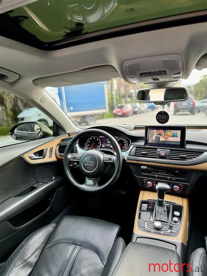 2012' Audi A7 photo #4