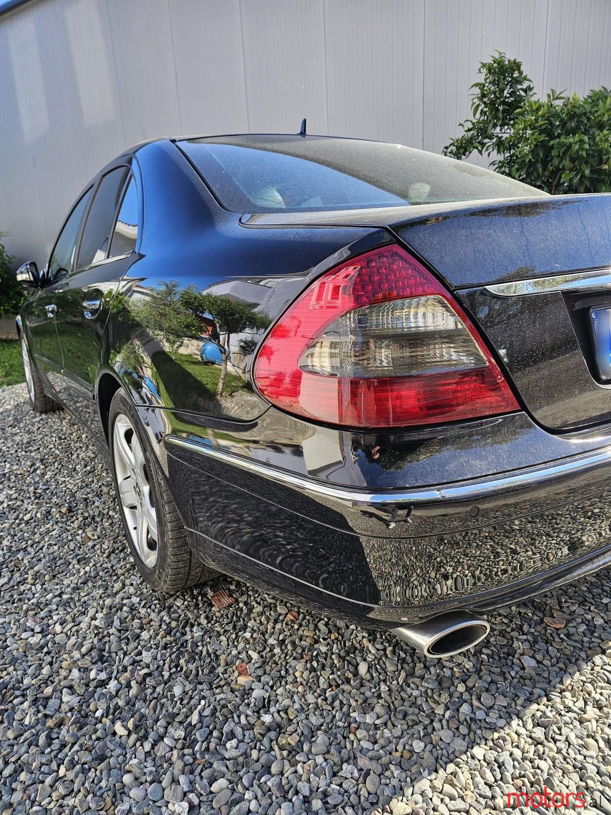 2009' Mercedes-Benz E 320 photo #2