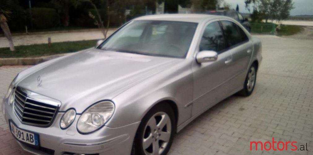 2003' Mercedes-Benz 270 photo #2