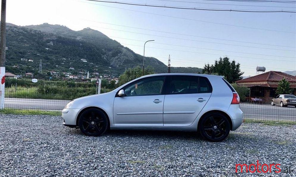 2007' Volkswagen Golf photo #1