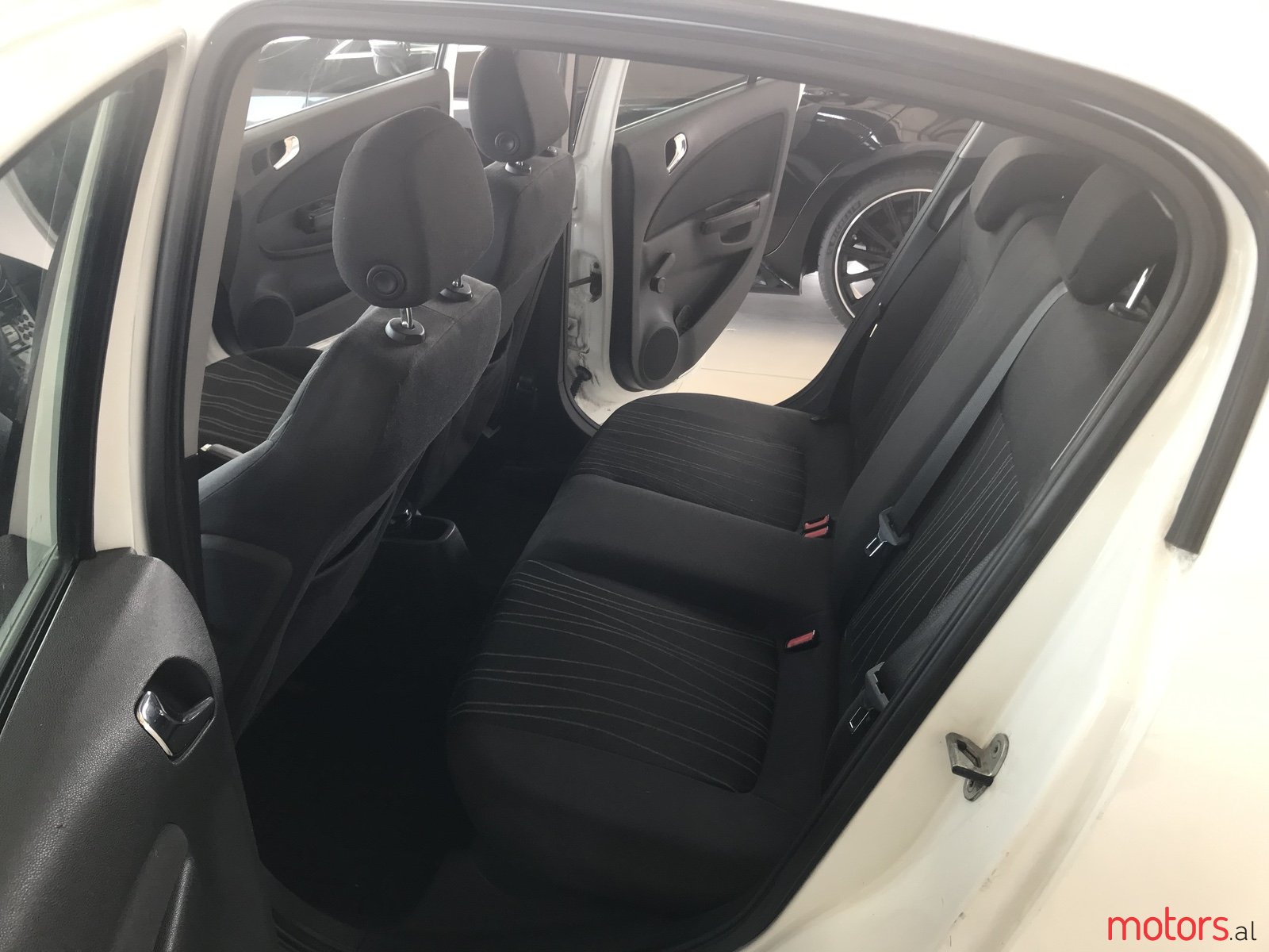 2010' Opel Corsa photo #6