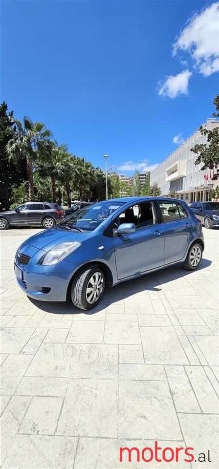 2007' Toyota Yaris photo #1