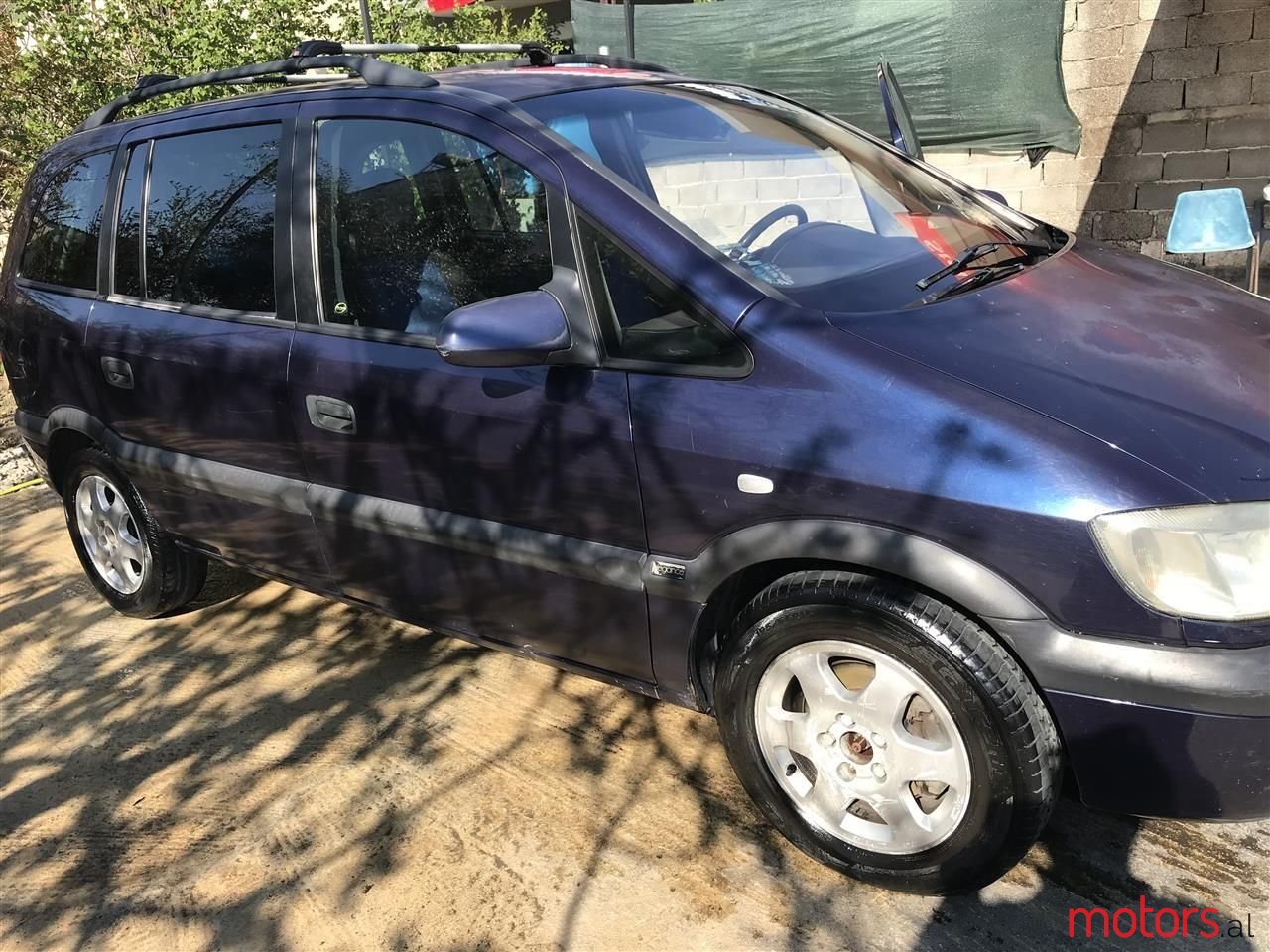 2002' Opel Zafira photo #3