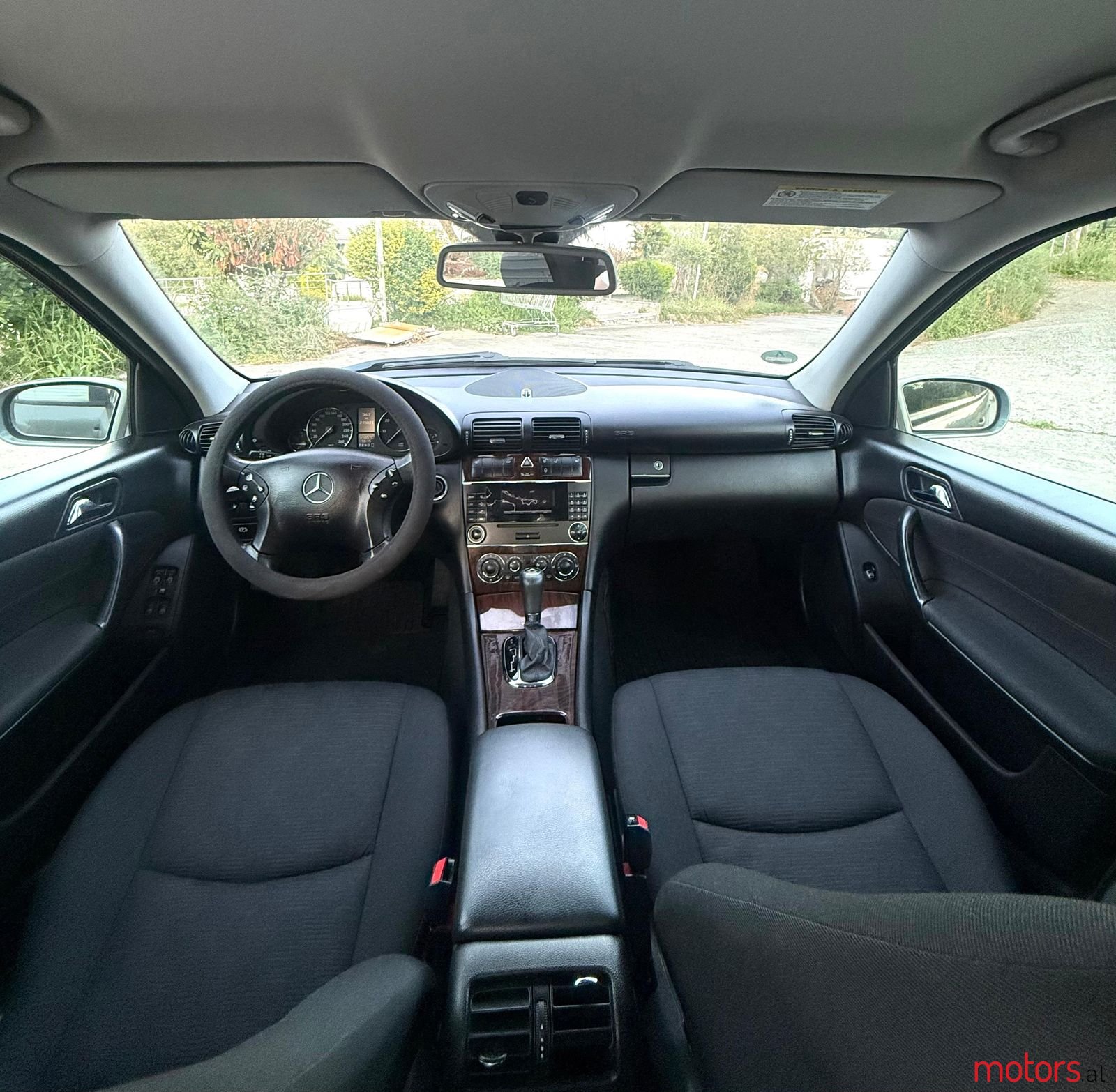2006' Mercedes-Benz C 180 photo #6