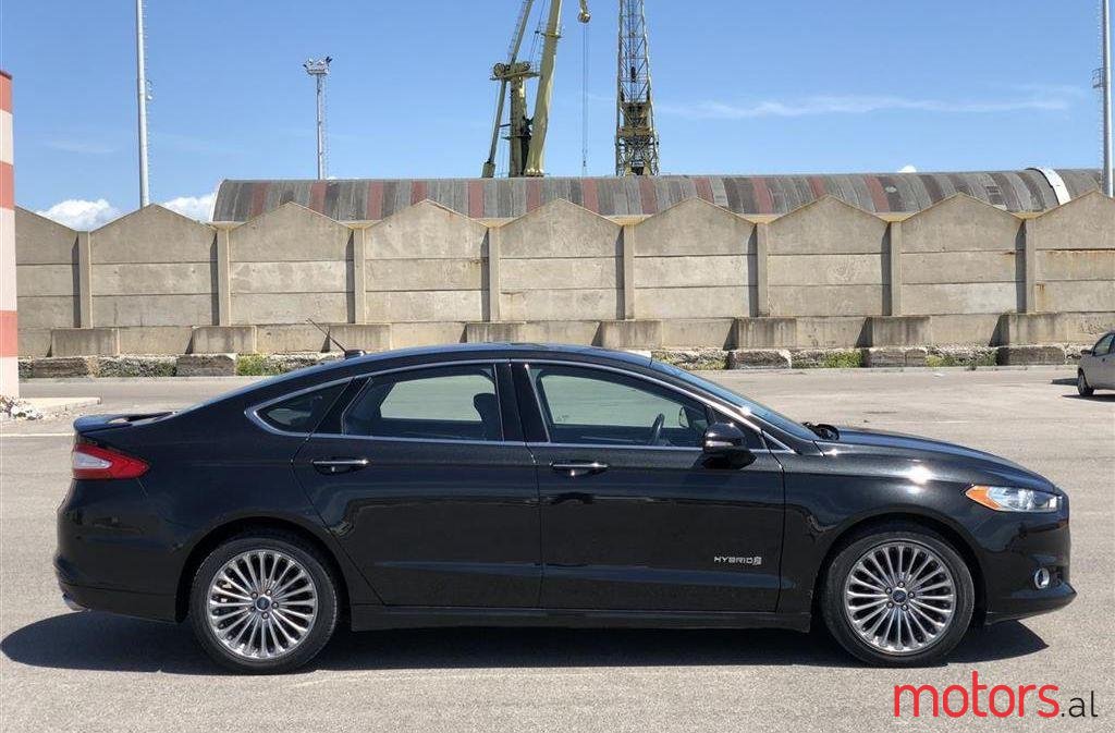 2014' Ford Mondeo photo #1