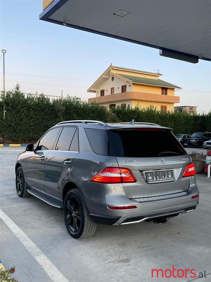 2013' Mercedes-Benz ML 350 photo #5