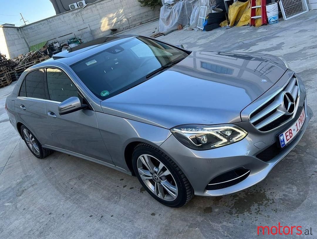 2014' Mercedes-Benz E 350 photo #1
