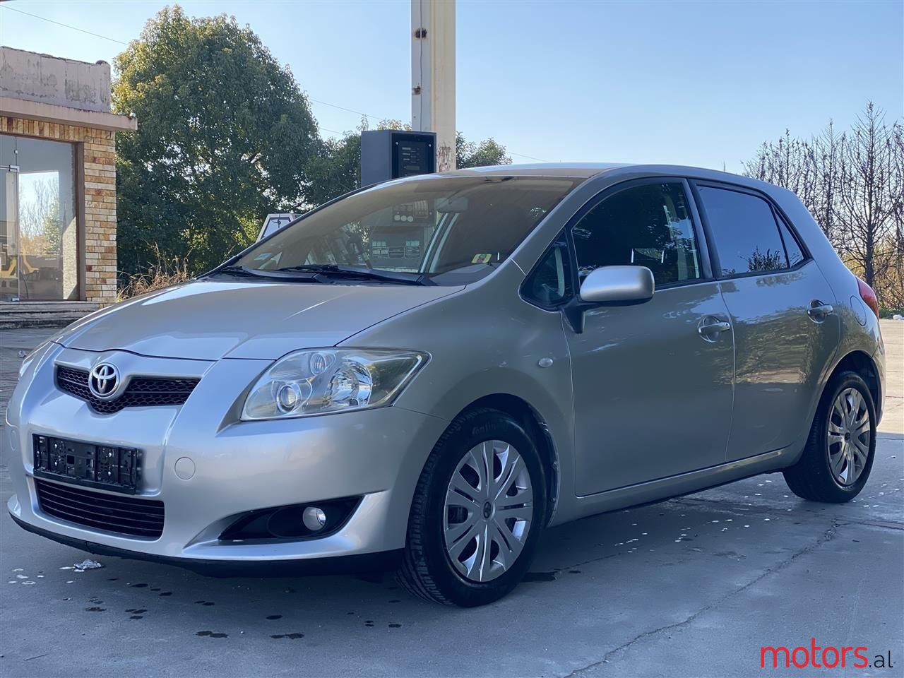 2007' Toyota Auris photo #4