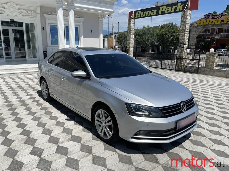 2014' Volkswagen Jetta photo #4