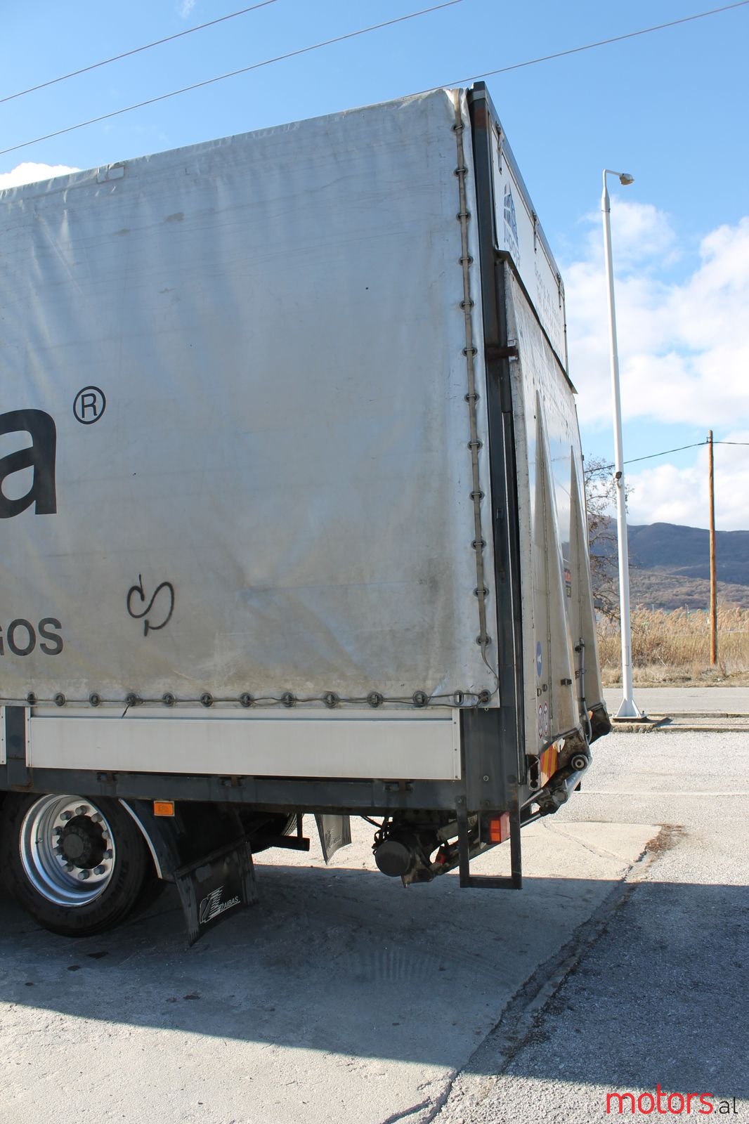 2002' Volvo FH -420 6X2 JUMBO photo #3