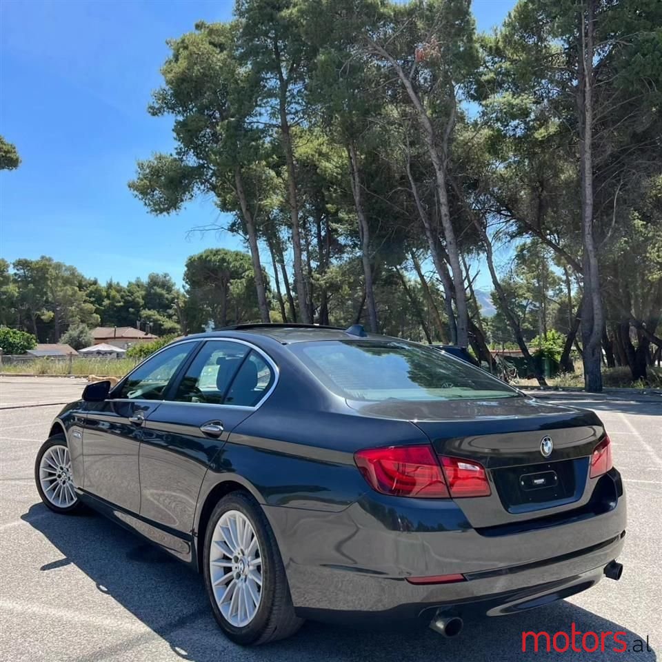 2013' BMW 535 photo #4