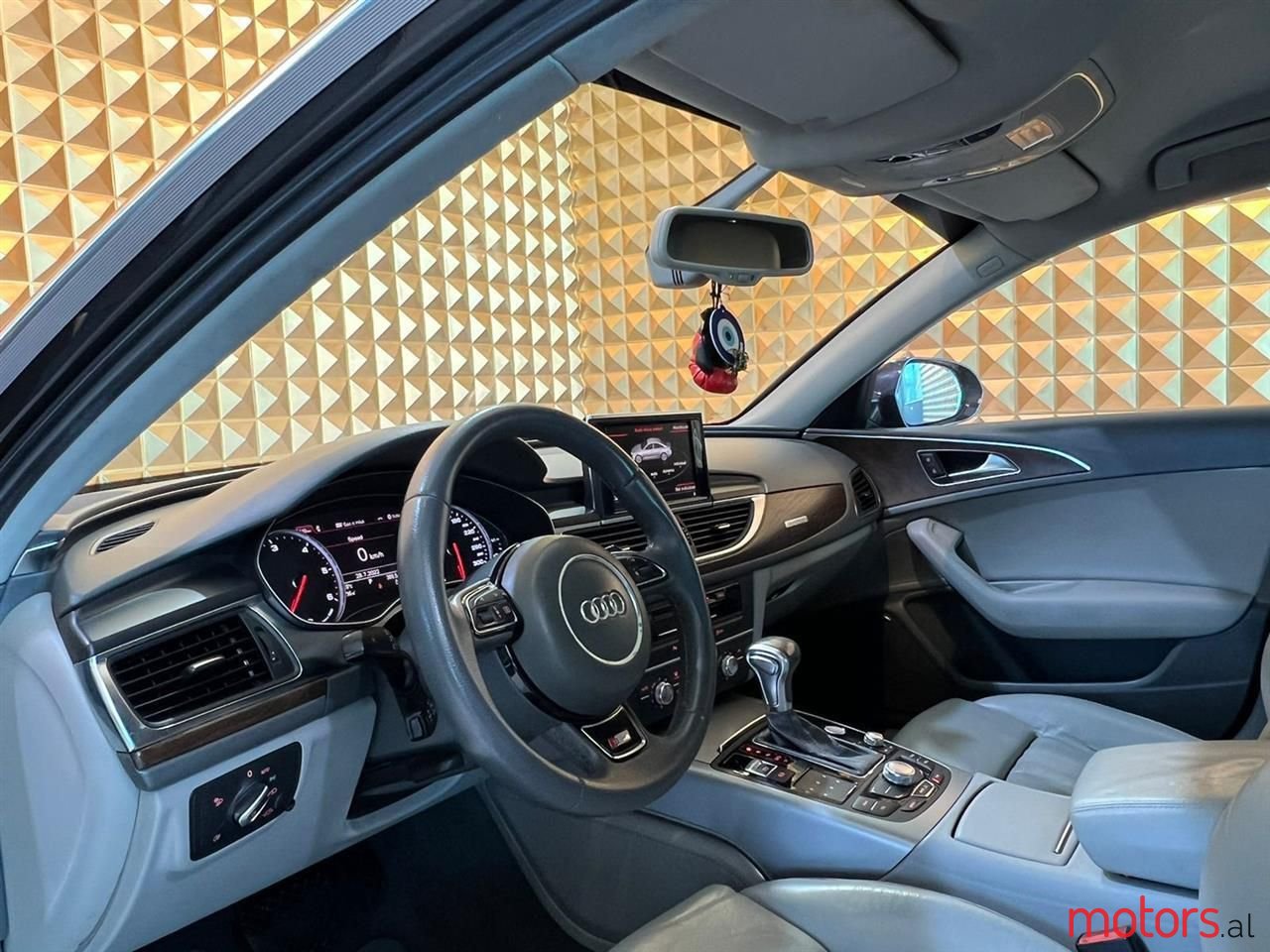 2012' Audi A6 photo #6