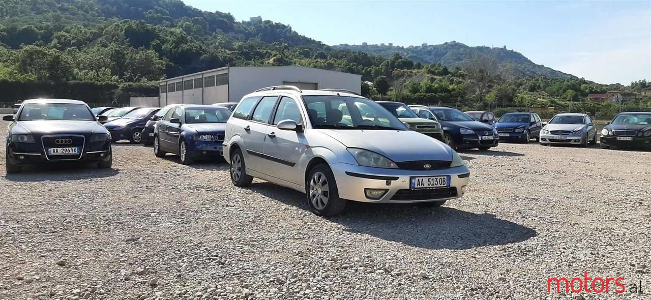 2002' Ford Focus photo #1