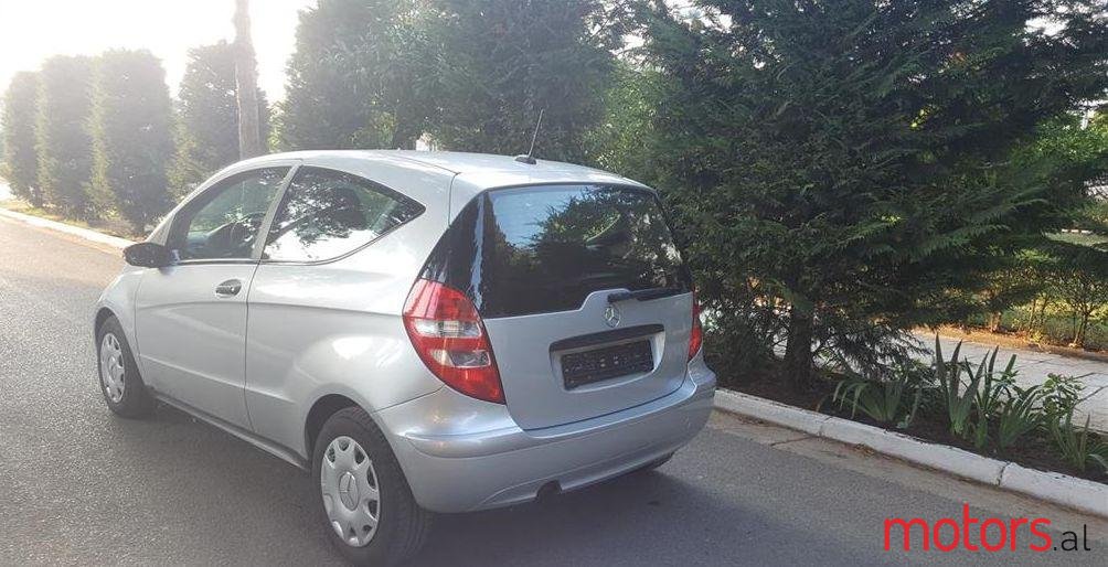 2006' Mercedes-Benz A 180 photo #2