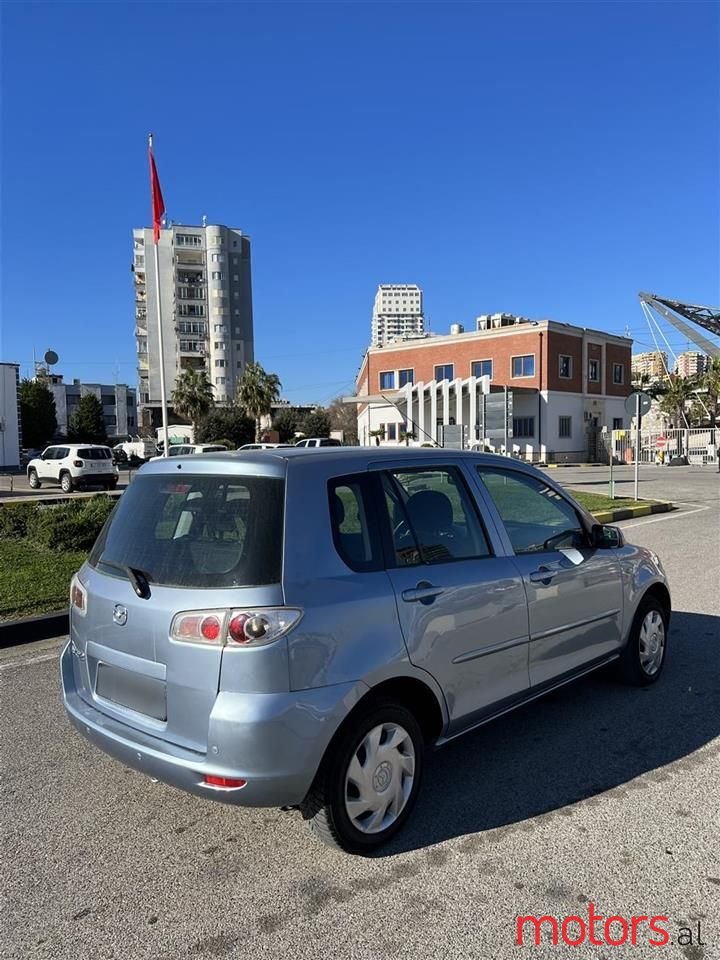 2007' Mazda 2 photo #2