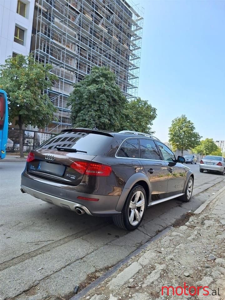 2011' Audi Allroad photo #4