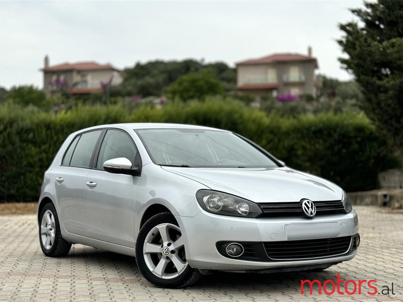 2014' Volkswagen Golf photo #5