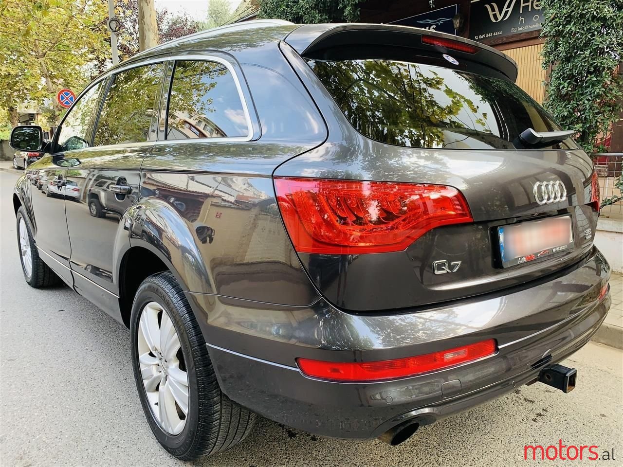 2011' Audi Q7 photo #2