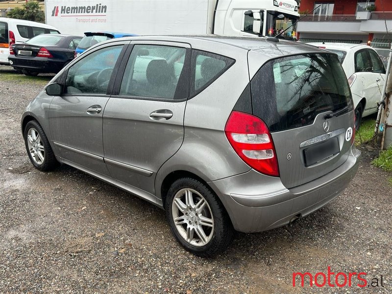 2005' Mercedes-Benz A 170 photo #5