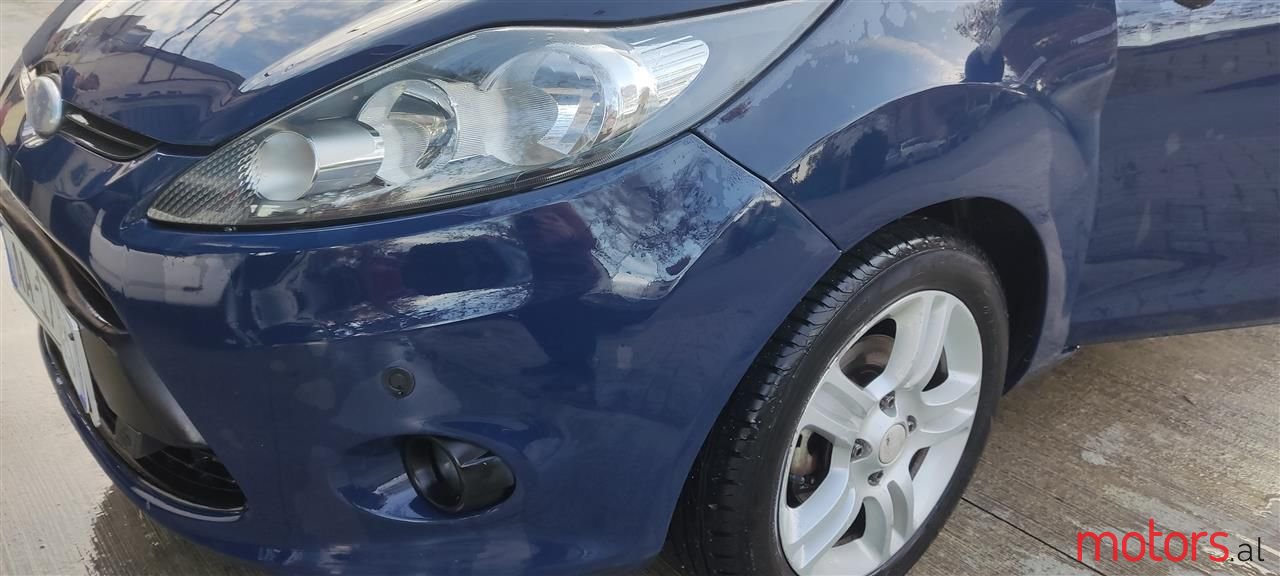 2009' Ford Fiesta photo #3