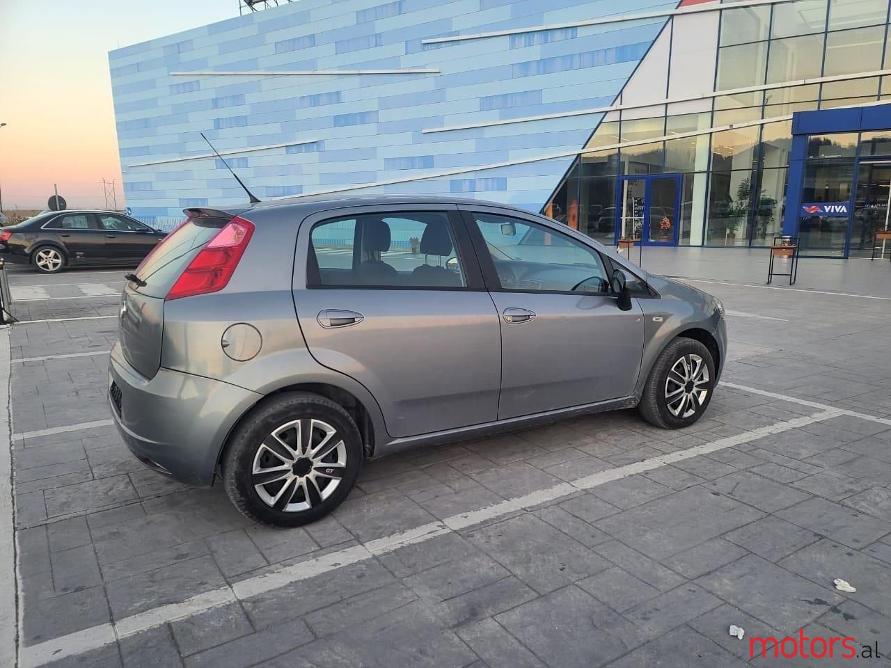2009' Fiat Punto photo #4