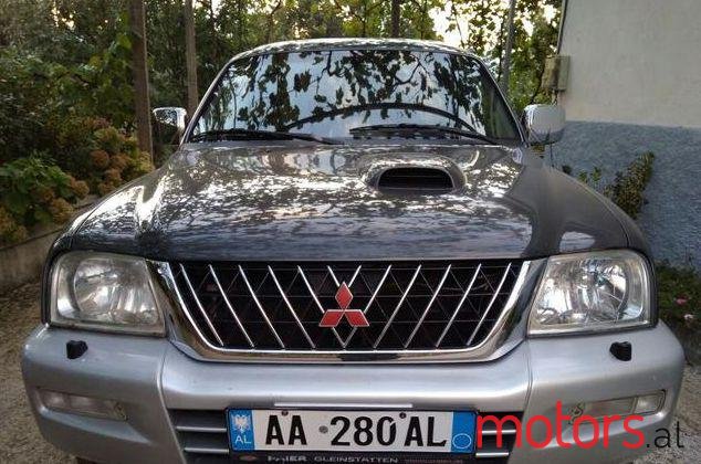 2003' Mitsubishi L200 photo #2