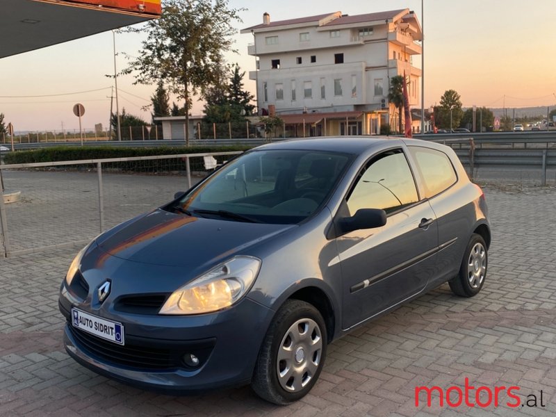 2006' Renault Clio photo #1