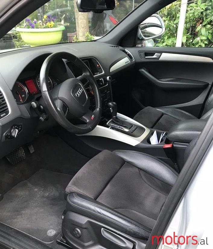 2010' Audi Q5 photo #2