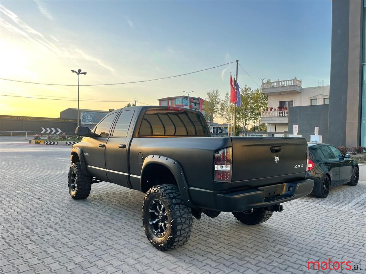 2012' Porsche Cayenne photo #5