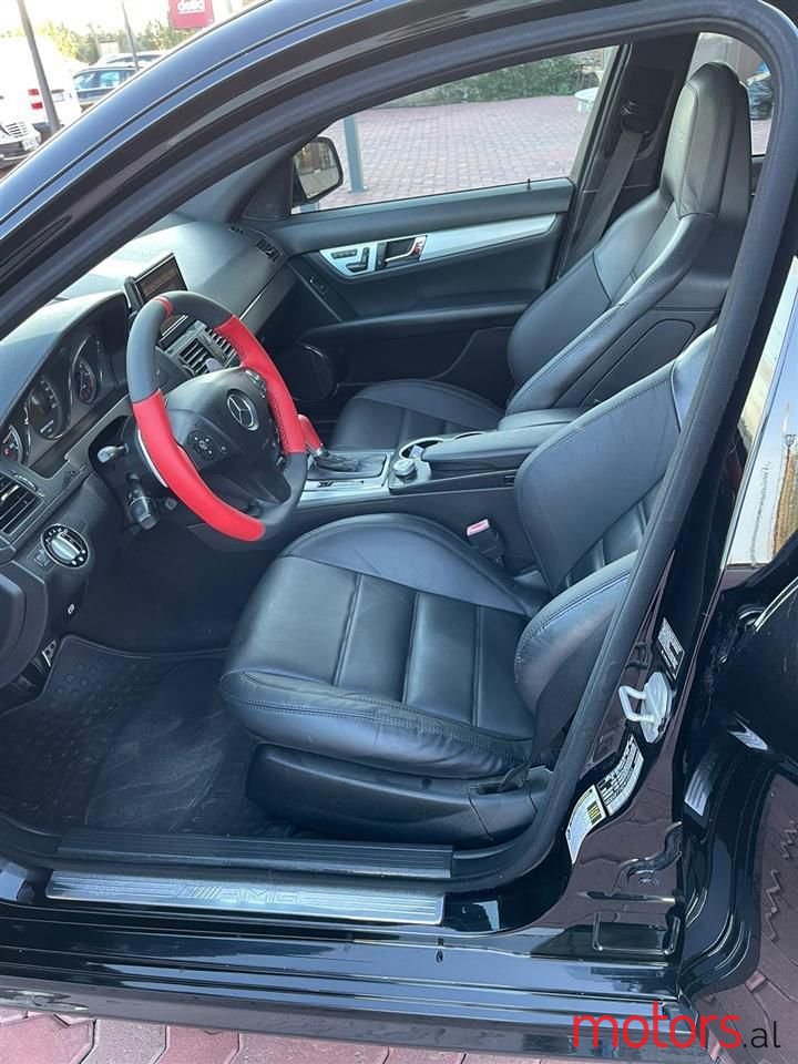 2008' Mercedes-Benz C 63 Amg photo #5