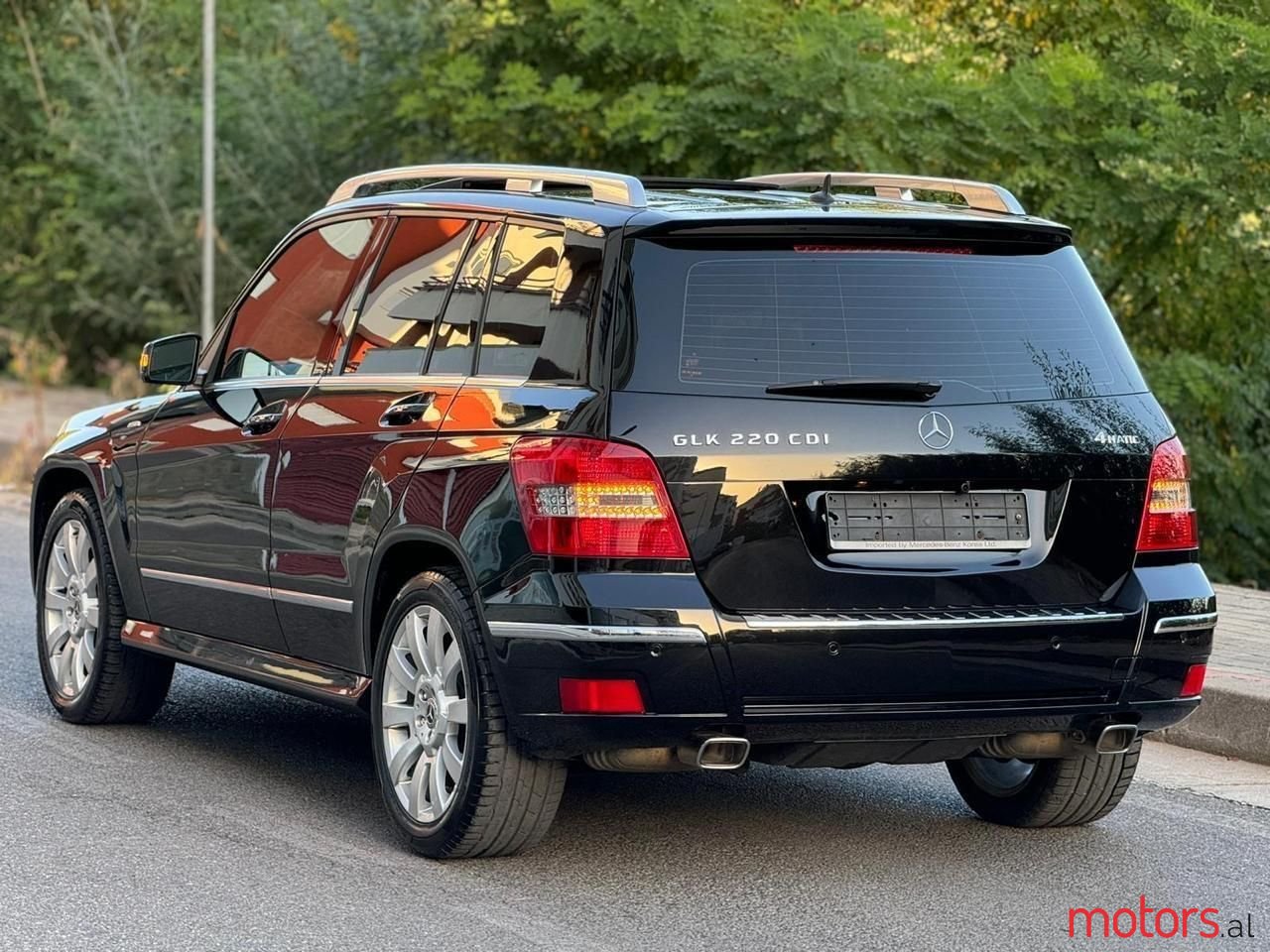 2010' Mercedes-Benz GLK 220 photo #2