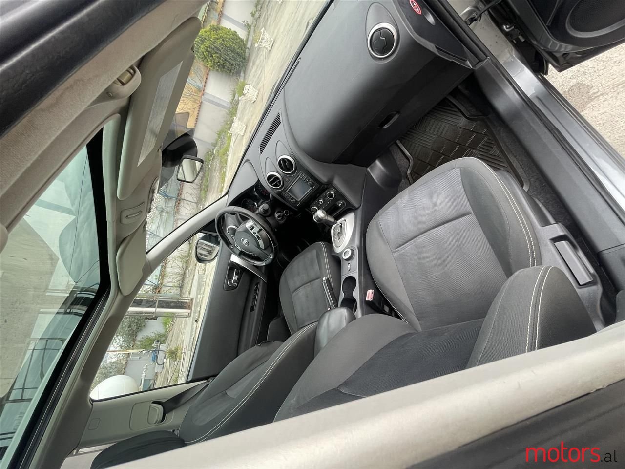 2012' Nissan Qashqai photo #3