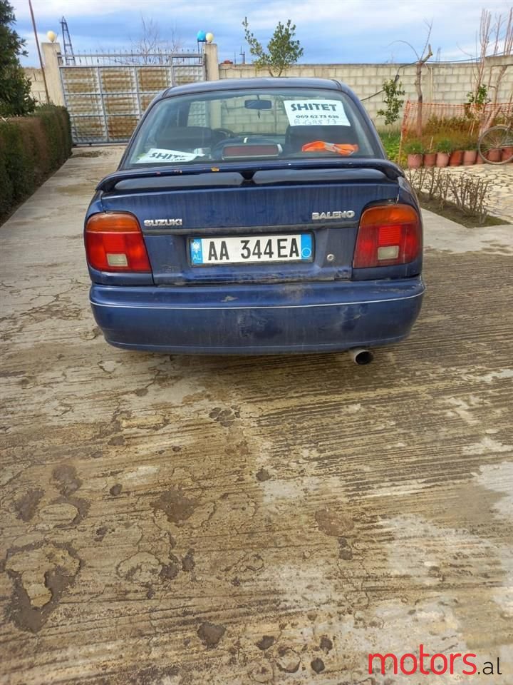 2001' Suzuki Baleno photo #2
