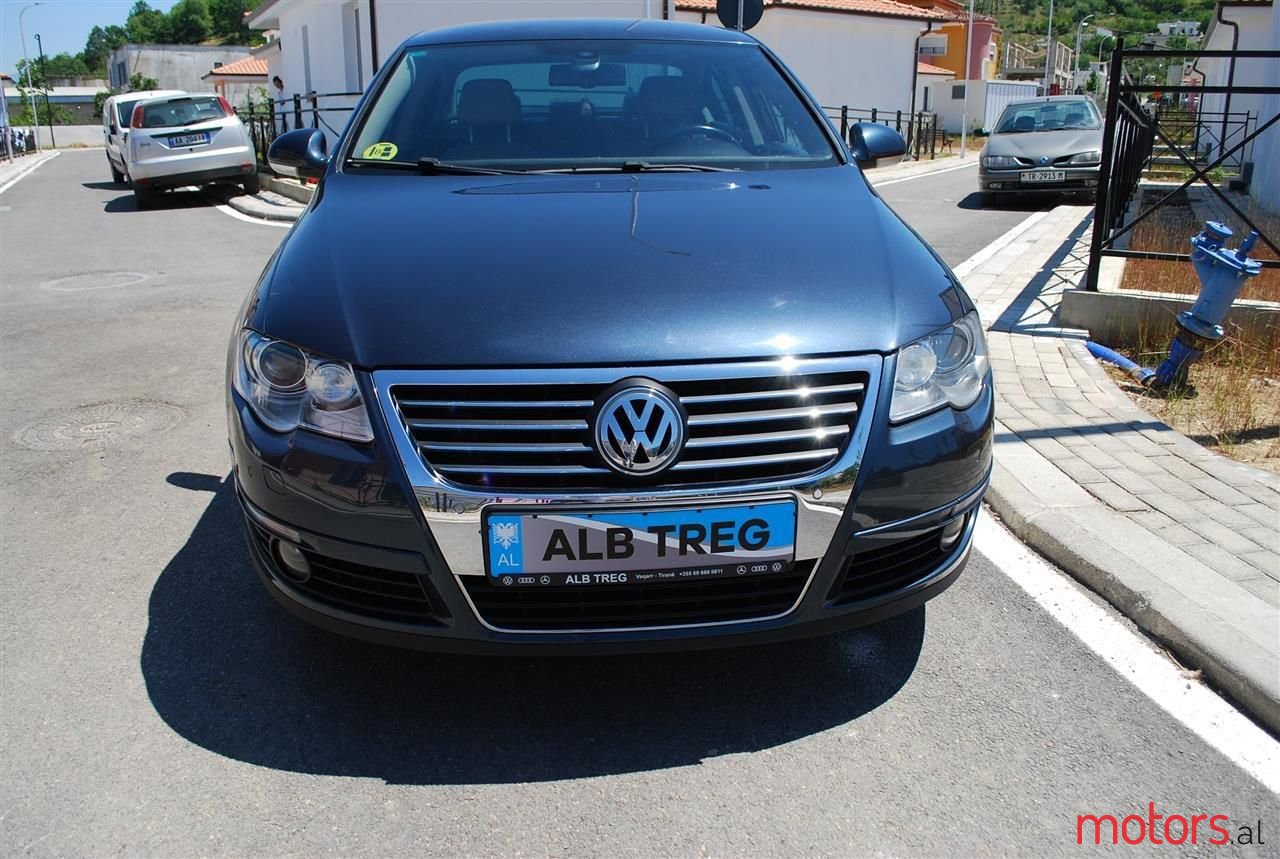 2007' Volkswagen Passat photo #6