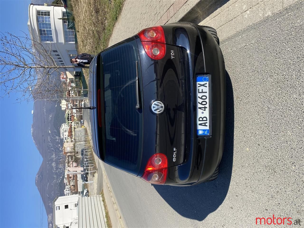 2007' Volkswagen Golf photo #2