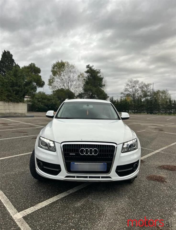 2010' Audi Q5 photo #2