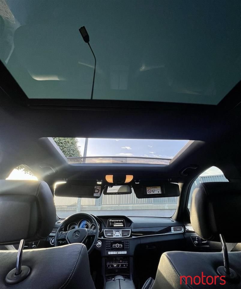 2014' Mercedes-Benz E 250 photo #5