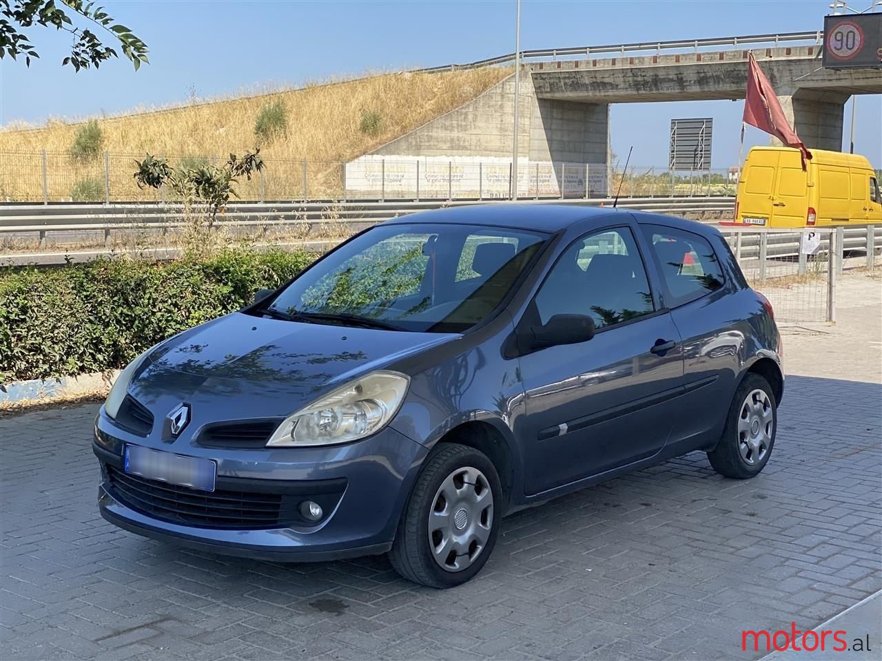 2006' Renault Clio photo #1