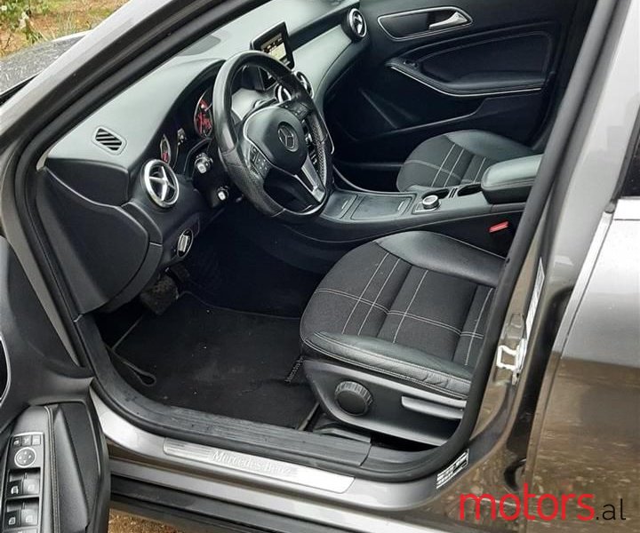 2015' Mercedes-Benz Gla 200 photo #6