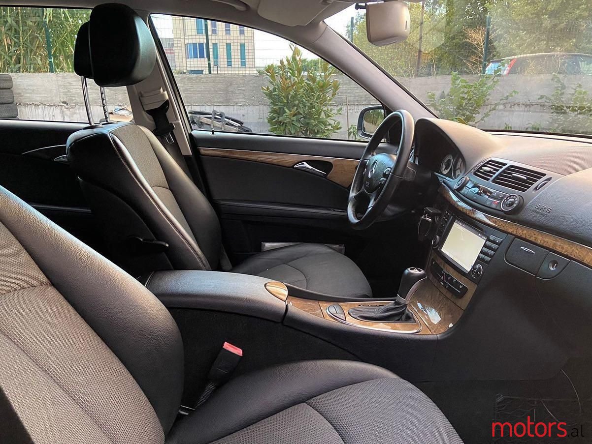 2007' Mercedes-Benz E 200 photo #5