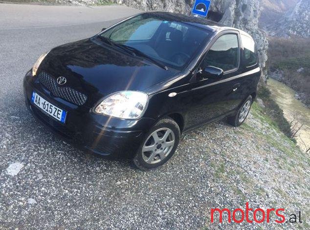 2005' Toyota Yaris photo #4